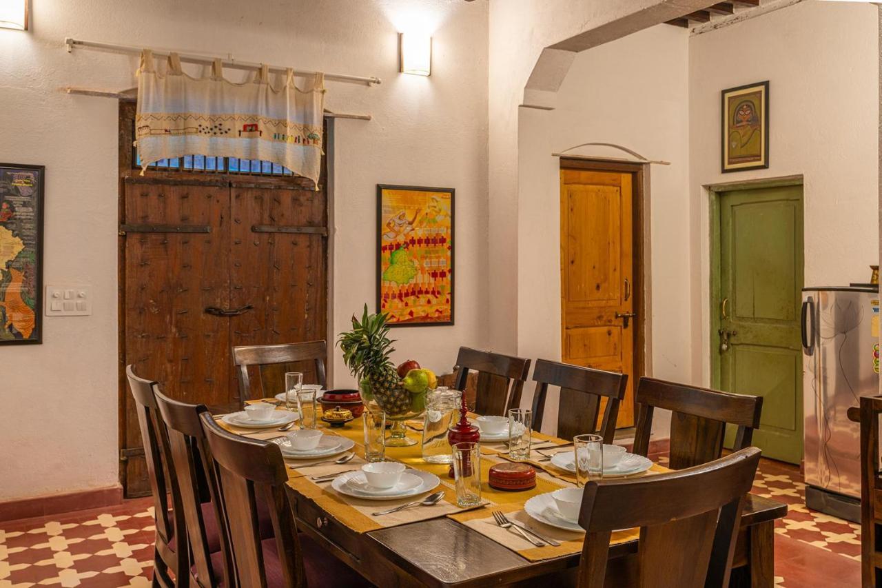 Stayvista'S Peepal Haveli - Rustic Kothi With Terrace, Breathtaking View & Bonfire Narainpur  Exterior photo